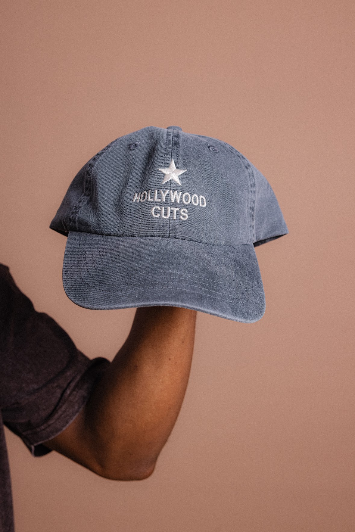 Washed charcoal Hollywood Cuts hat